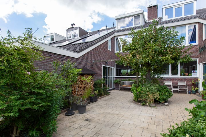 Van Vegtenplantsoen 7 in Koudekerk aan den Rijn