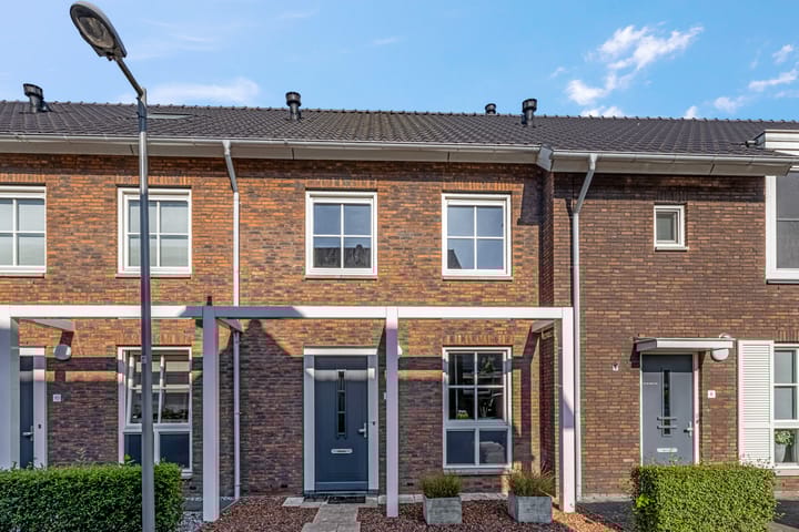 Van Velthuizenerf 8 in Veenendaal