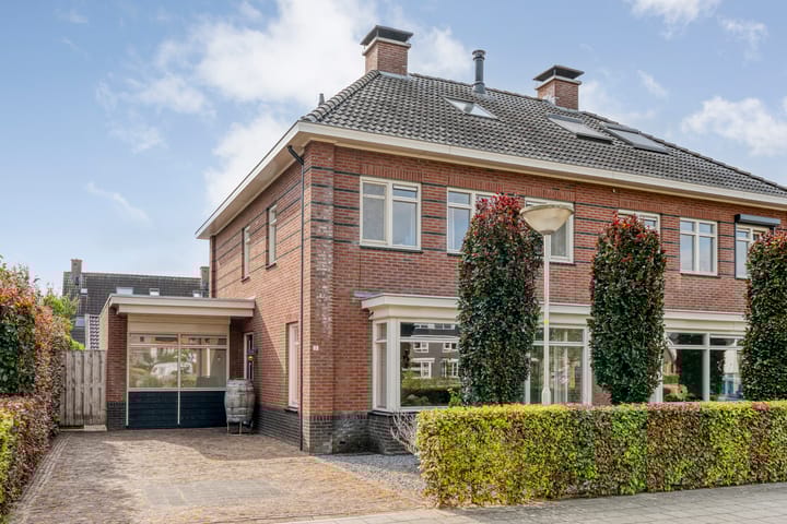 Van Voorststraat 3 in Hardenberg