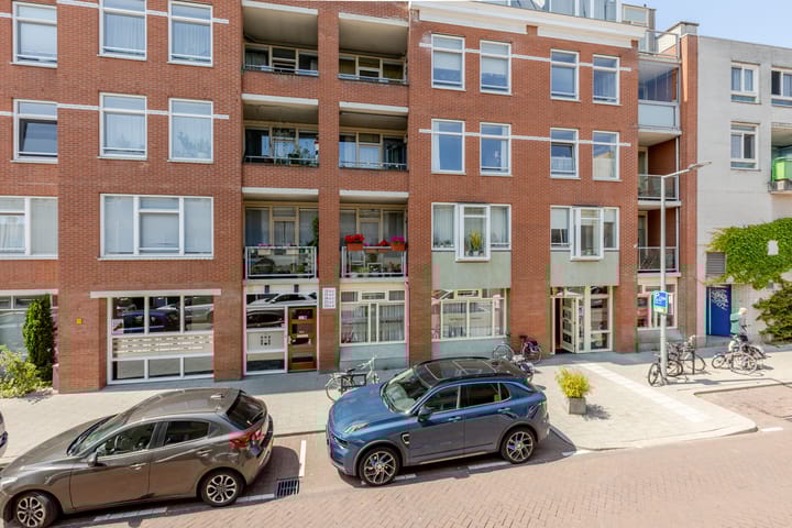 Van Waerschutstraat 19B in Rotterdam foto