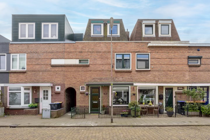 Photo of property Van Wassenaerstraat 58, IJmuiden
