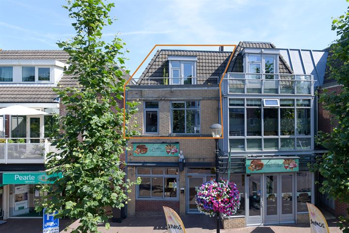 van Weedestraat 74A in Soest