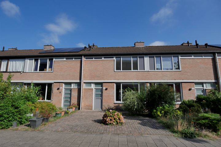 van Weerden Poelmanstraat 142 in Helmond