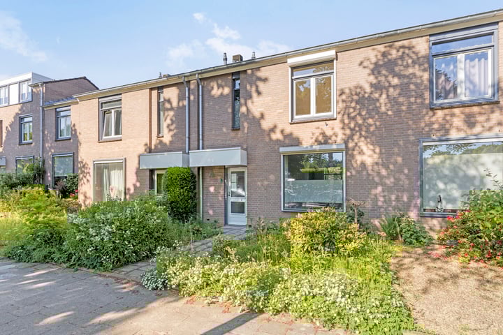 Foto van woning Van Weerden Poelmanstraat 216, Heerlen
