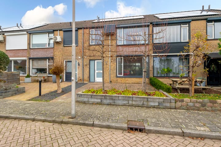 van Wenastraat 9 in Giessenburg