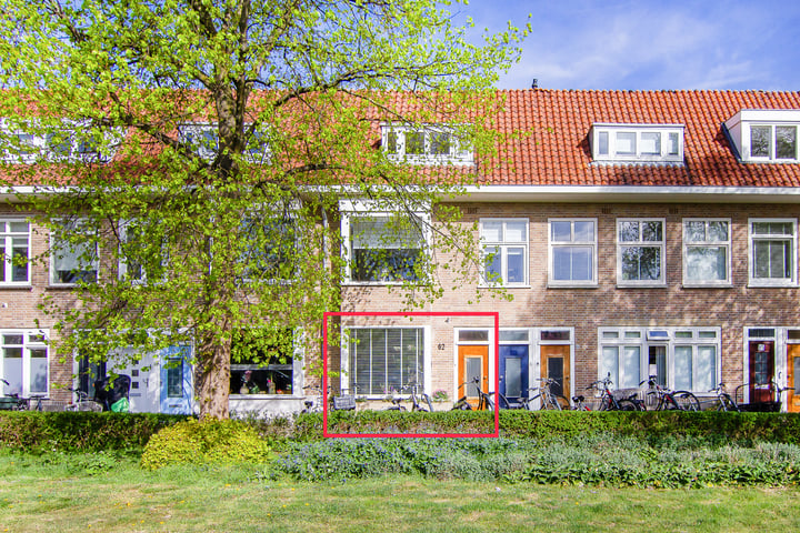 Van Zeggelenplein 62 in Haarlem photo