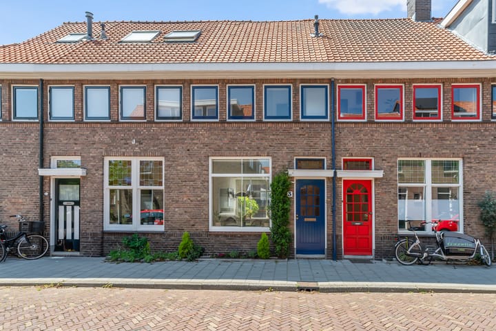 Van Zuylen van Nijeveltstraat 3 in Delft