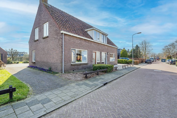 Photo of property van Zuylenlaan 5, Hoevelaken