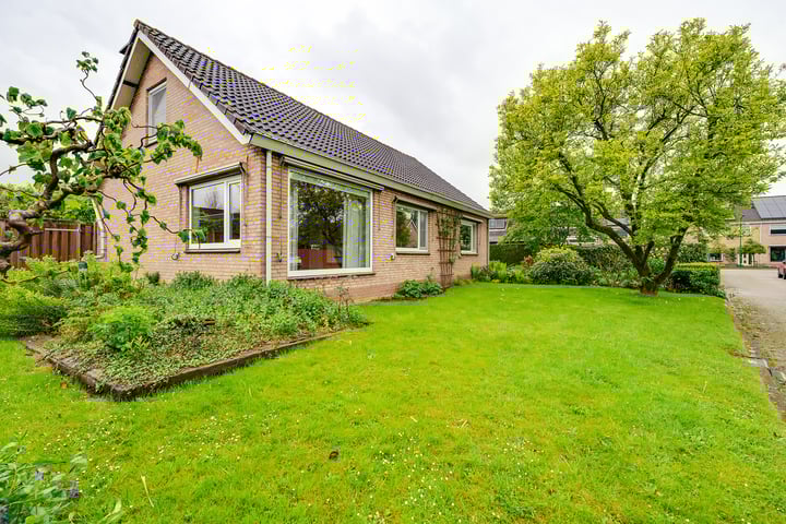 Vang 2 in Almkerk