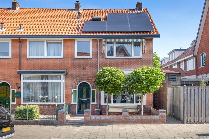 Vareniusstraat 23 in IJmuiden