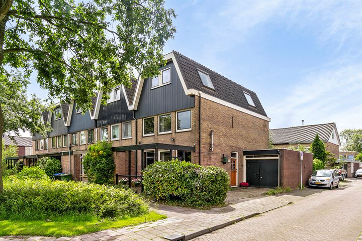 Varenstraat 2 in Landsmeer