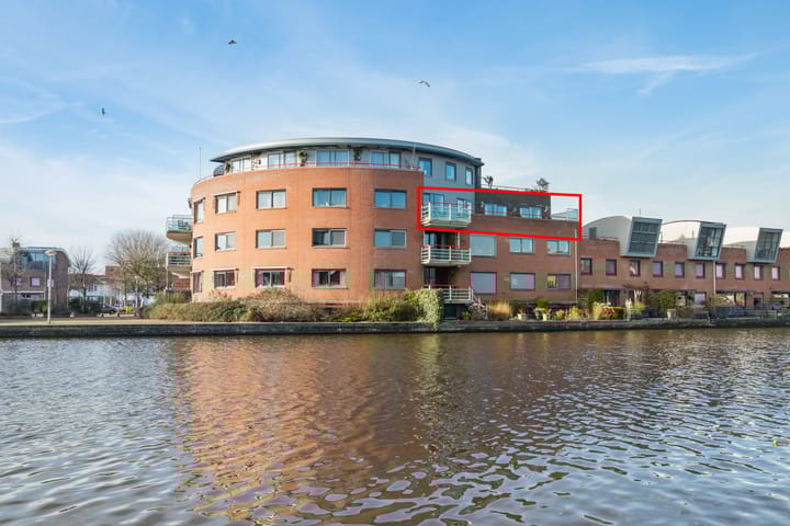 Photo of property Varossieaupalet 43, Alphen aan den Rijn