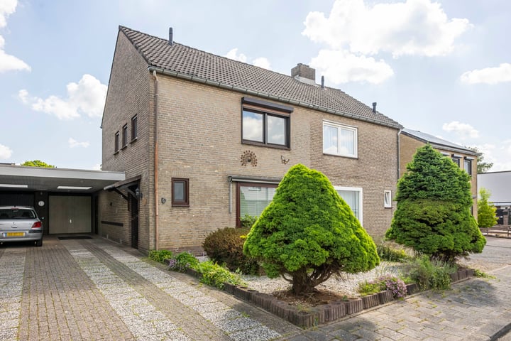 Vasco da Gamastraat 6 in Heerlen foto