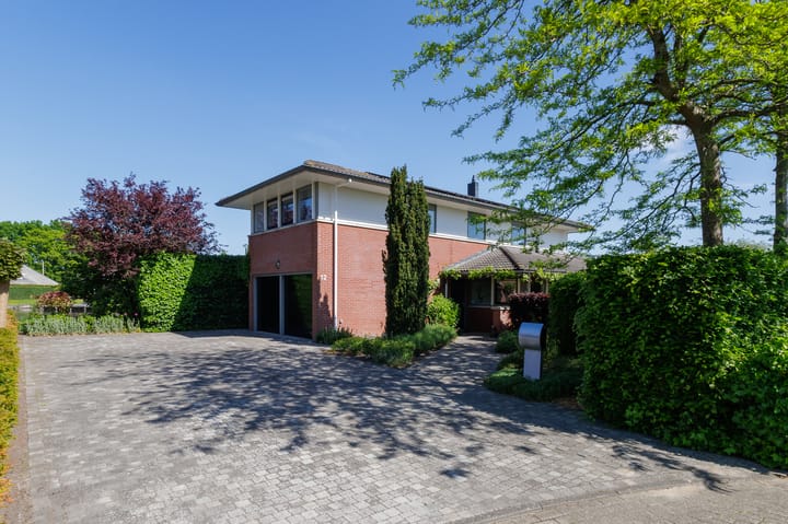 Vechtlaan 12 in Kropswolde
