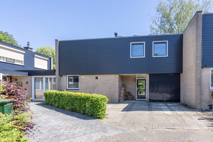 Vechtlaan 80 in Hengelo