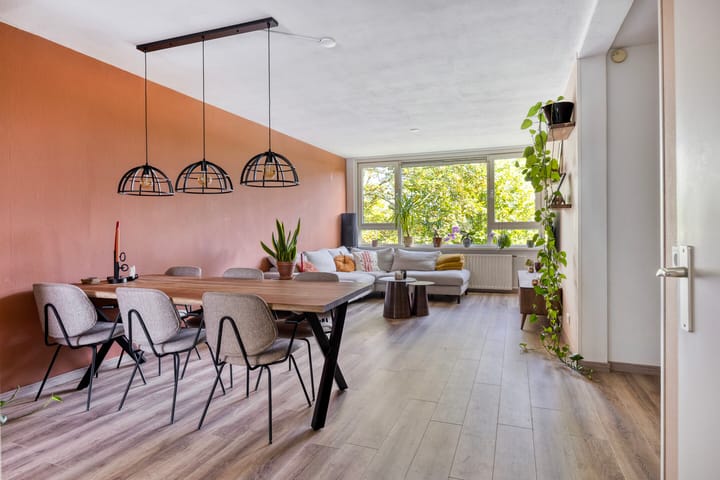 Photo of property Vechtstraat 12, Alkmaar