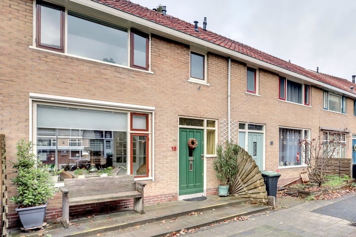 Vechtstraat 15 in Dordrecht