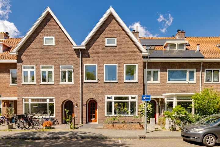 Veenbergplein 27 in Haarlem