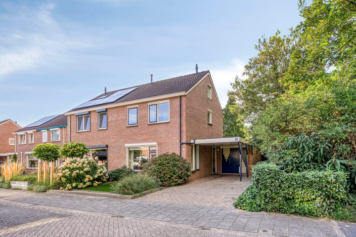 Veenbes 26 in Gendringen