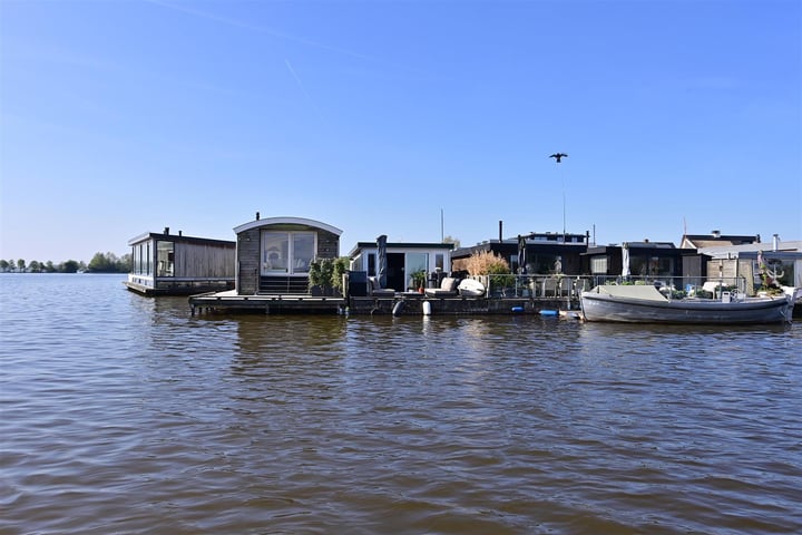 Veendijk 17a-ws09 in Loosdrecht