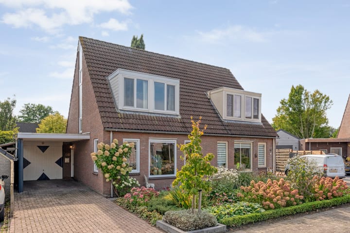 Veenlanden 20 in Steenwijk