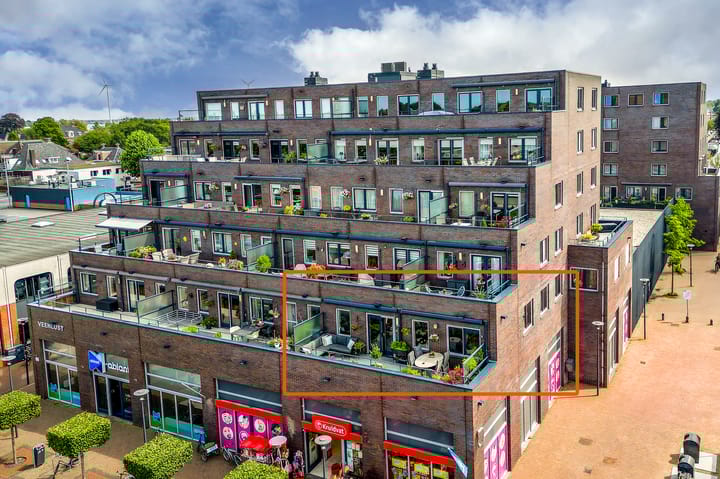 Veenlustplein 1-13 in Veendam