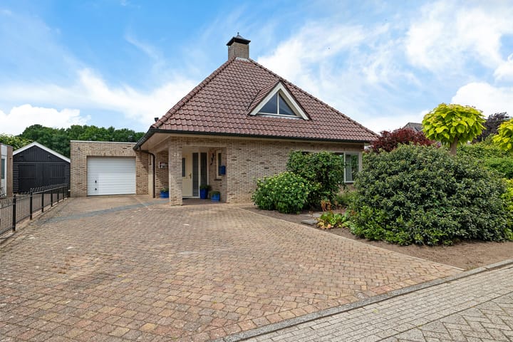 Veenroede 26 in Emmer-Compascuum