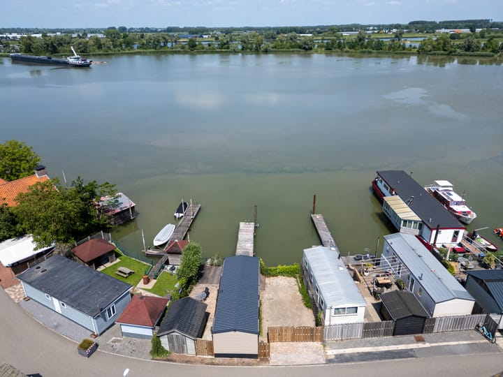 Photo of property Veense Put 74, Veen