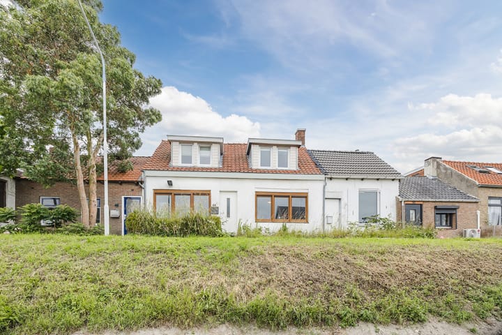 Photo of property Veer 44, Zaamslag