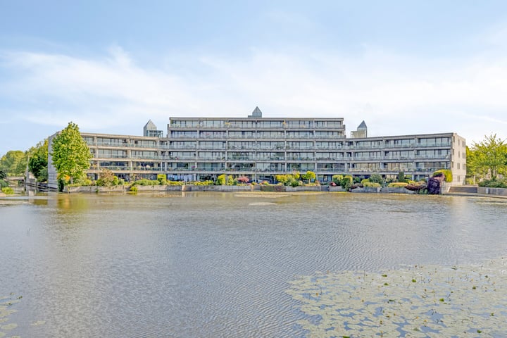 Photo of property Veersemeer 11, Purmerend