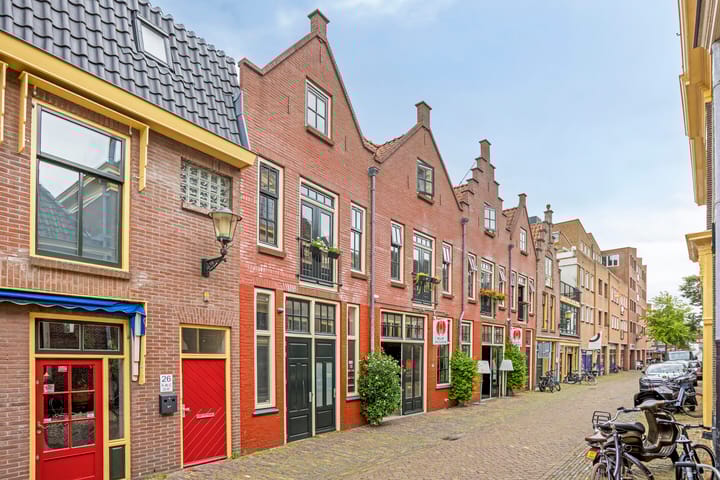 Veerstraat 24 in Alkmaar photo