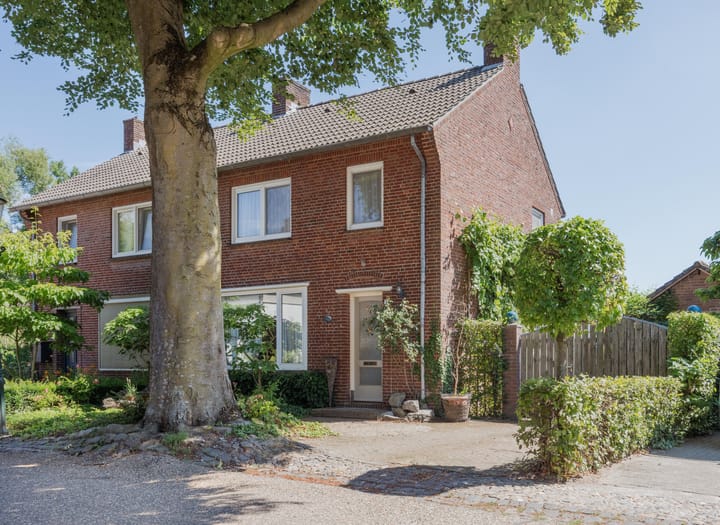 Veerweg 7 in Broekhuizen foto