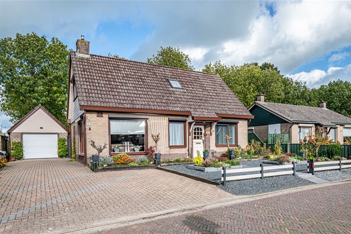 Photo of property Veesser Enkweg 13, Veessen