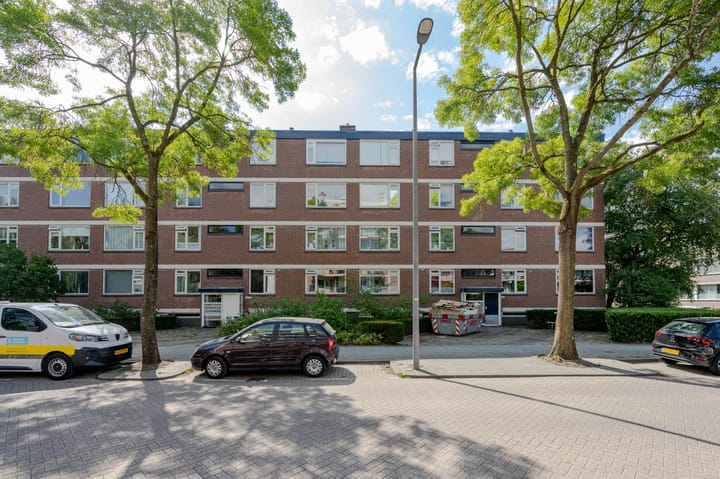 Vegelinsoord 130 in Rotterdam