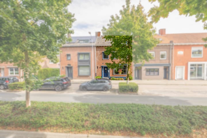 Veldenseweg 118 in Venlo foto