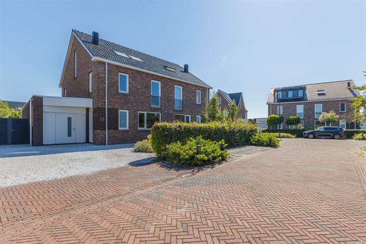 Veldesdoorn 33 in Nieuwveen