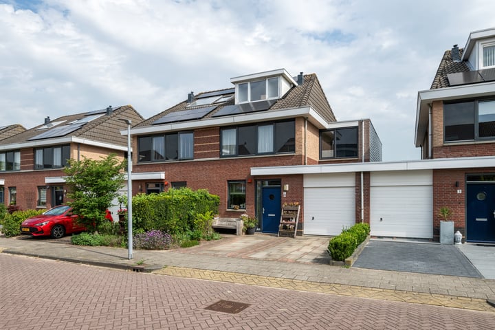 Veldewater 5 in Nieuwerkerk aan den IJssel