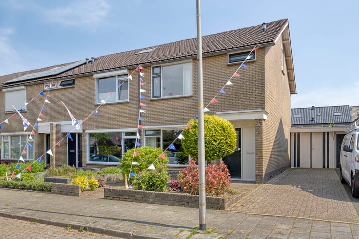 Veldovenstraat 19 in Rijssen