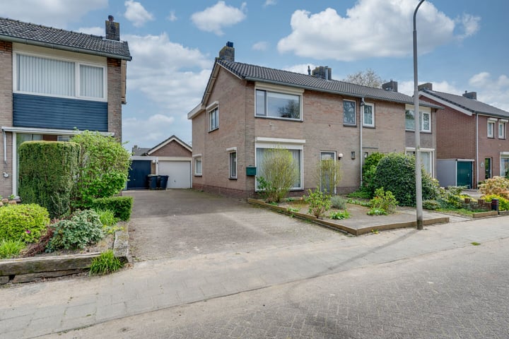 Veldstraat 17 in Udenhout