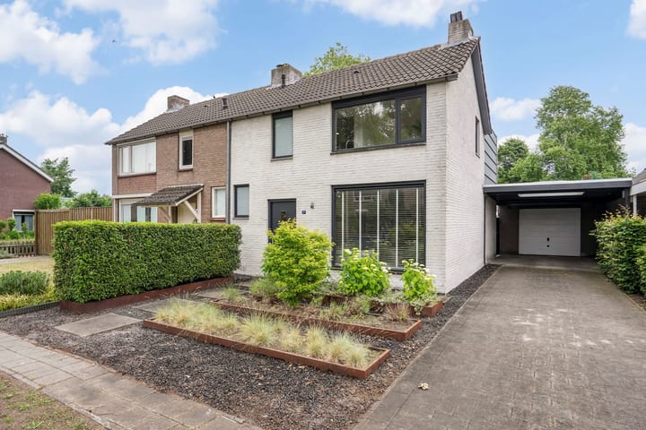 Veldstraat 27 in Udenhout
