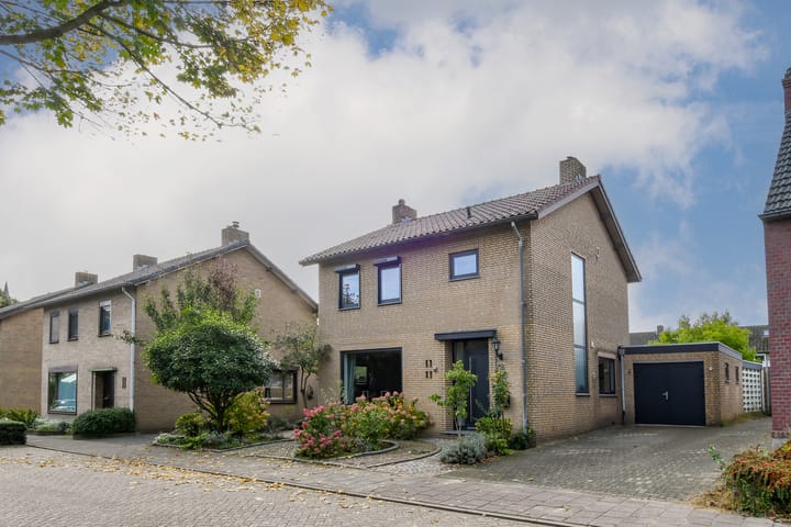 Veldstraat 48 in Helden