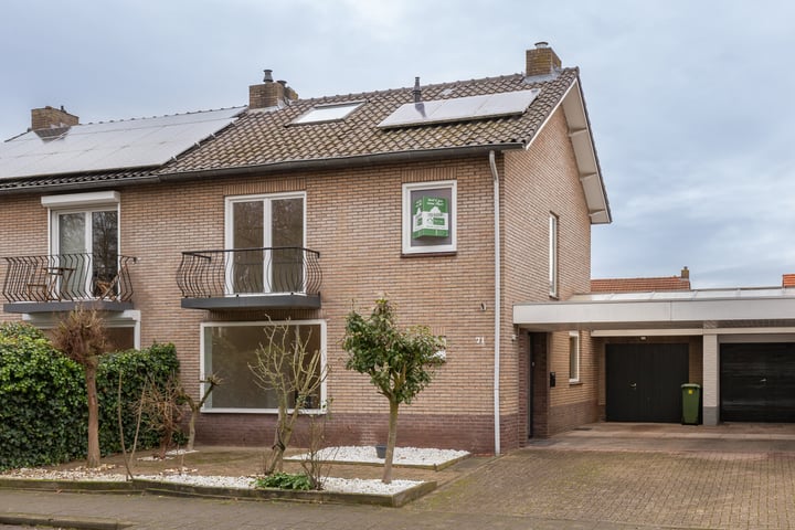 Photo of property Veldstraat 71, Maastricht