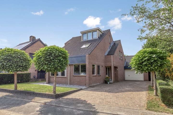 Velduil 13 in Bunschoten-Spakenburg