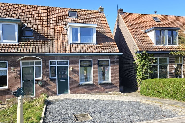 Photo of property Veldweg 175, Westzaan