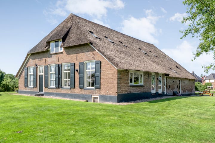Veldweg 3 in Zwolle Foto
