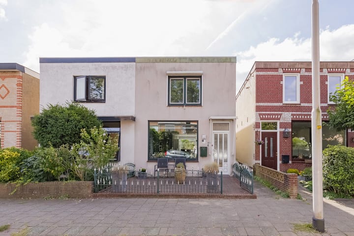 Velserduinweg 256 in IJmuiden