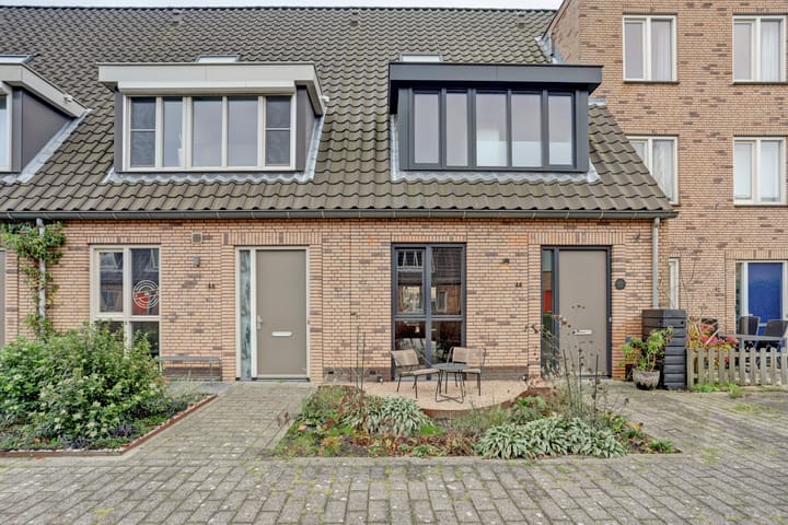 Veluwemeerplantsoen 44 in Berkel en Rodenrijs