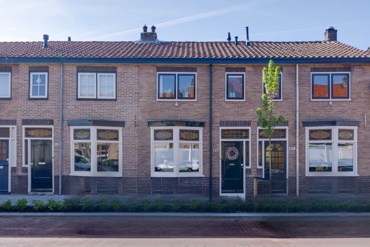 Venenlaan 120 in Hoorn