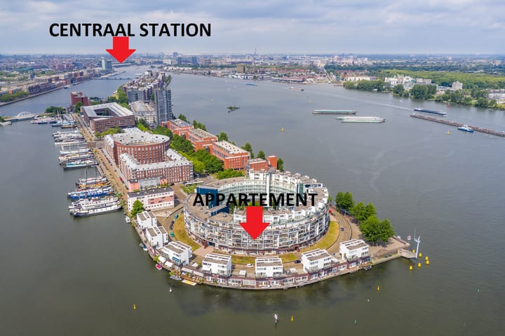 Venetiëhof 120 in Amsterdam