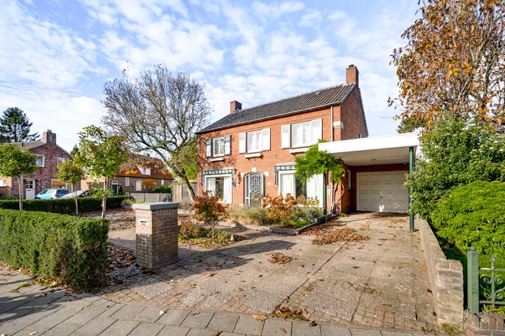 Photo of property Venrayseweg 39, Horst